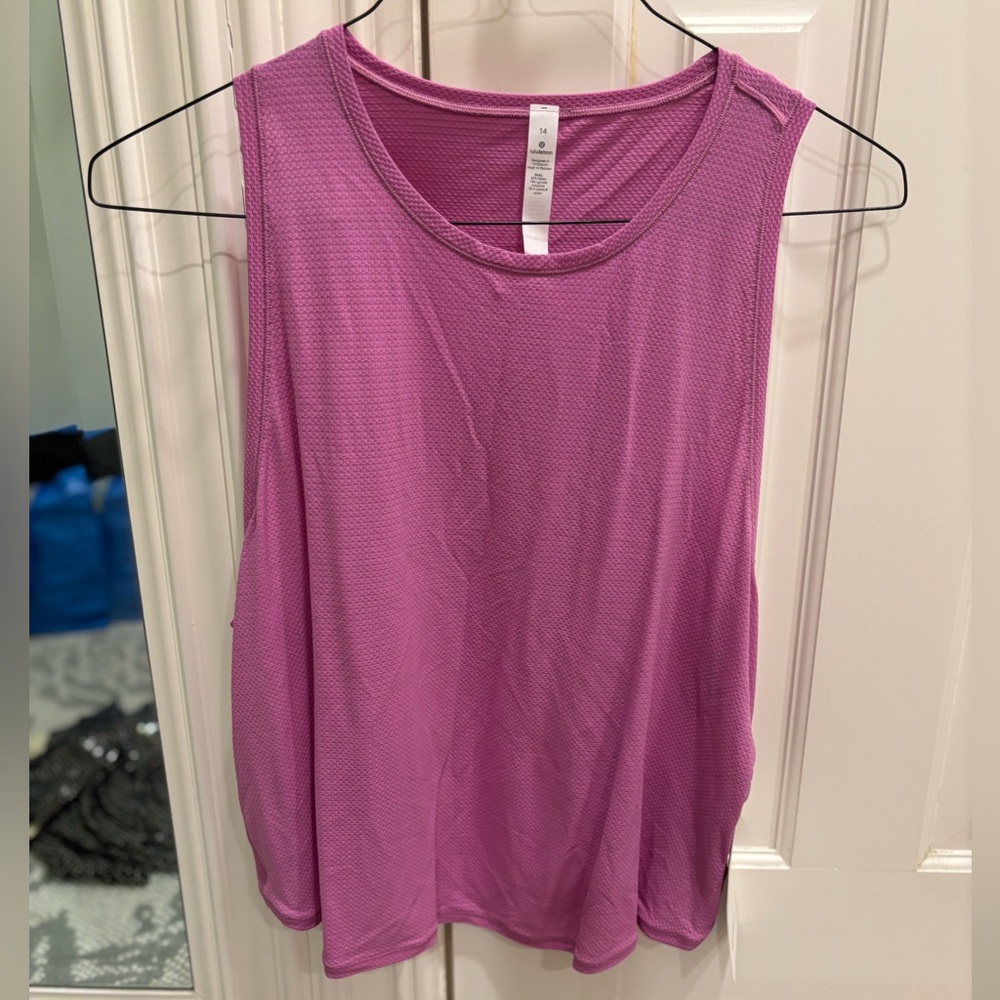 Lululemon Women’s Sleeveless Performance Tank Top - Purple